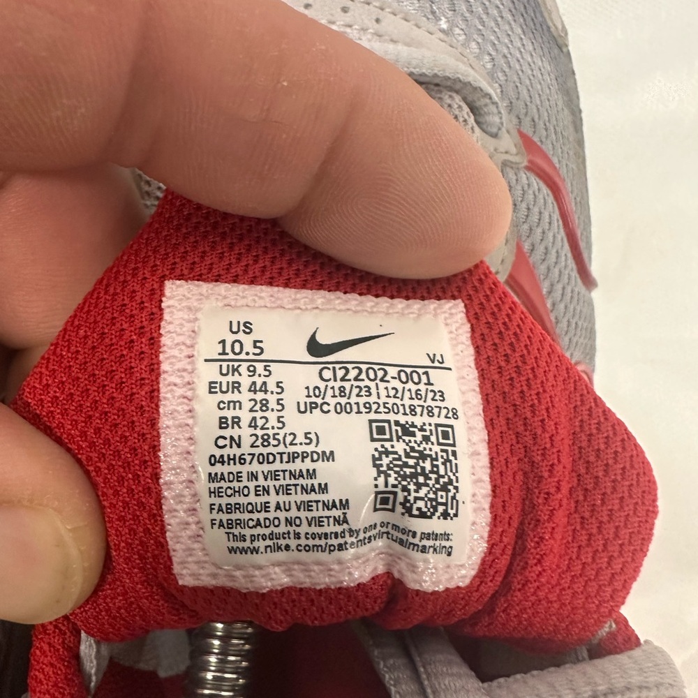 Nike Air Men's Athletic Shoes in Gray and Red - Picture 4 of 4